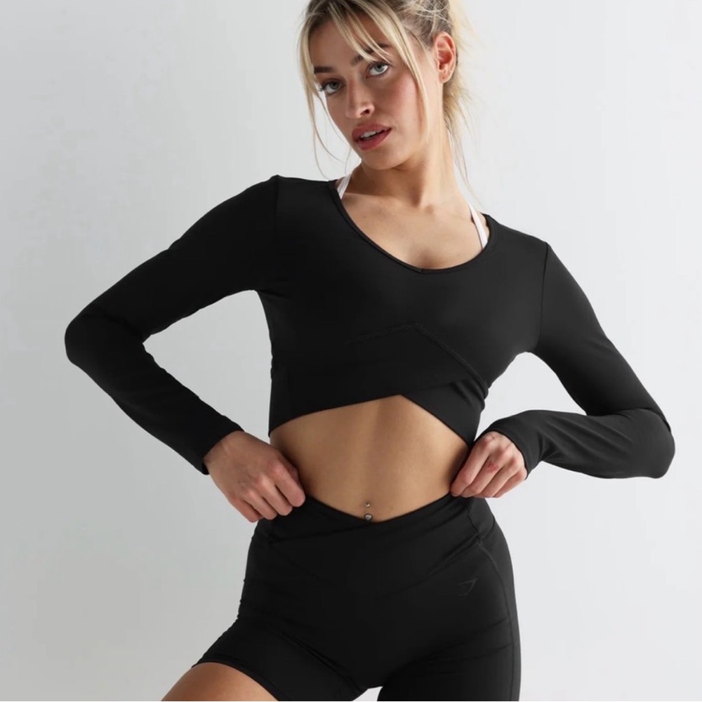 Gymshark Crossover Long Sleeve Crop Top - M